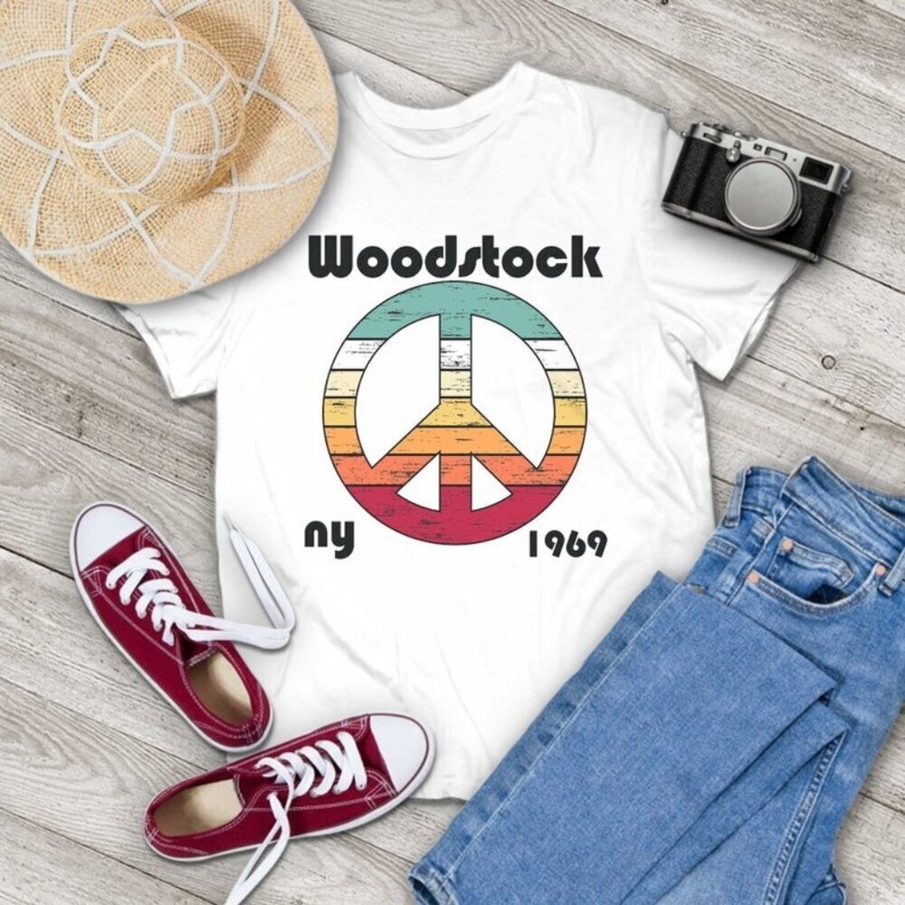Woodstock NY 1969 Retro Peace Sign Music Festival T-Shirt